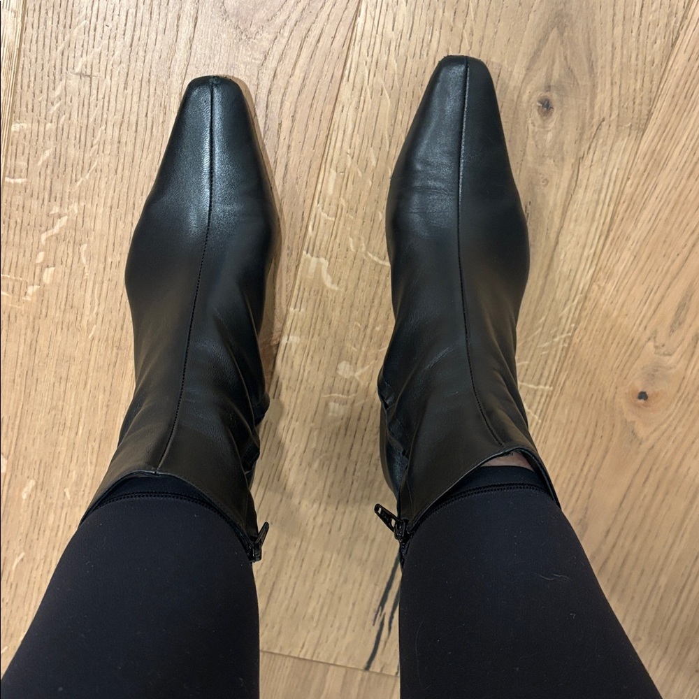 Staud Wally Ankle Boot 38 - Picture 16 of 16